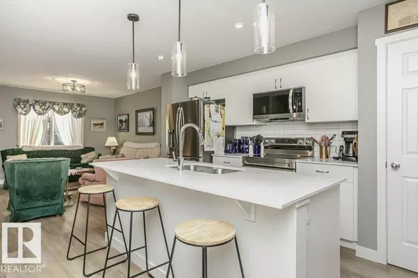 Sherwood Park, AB T8H1Z8,1537 SANDSTONE BV