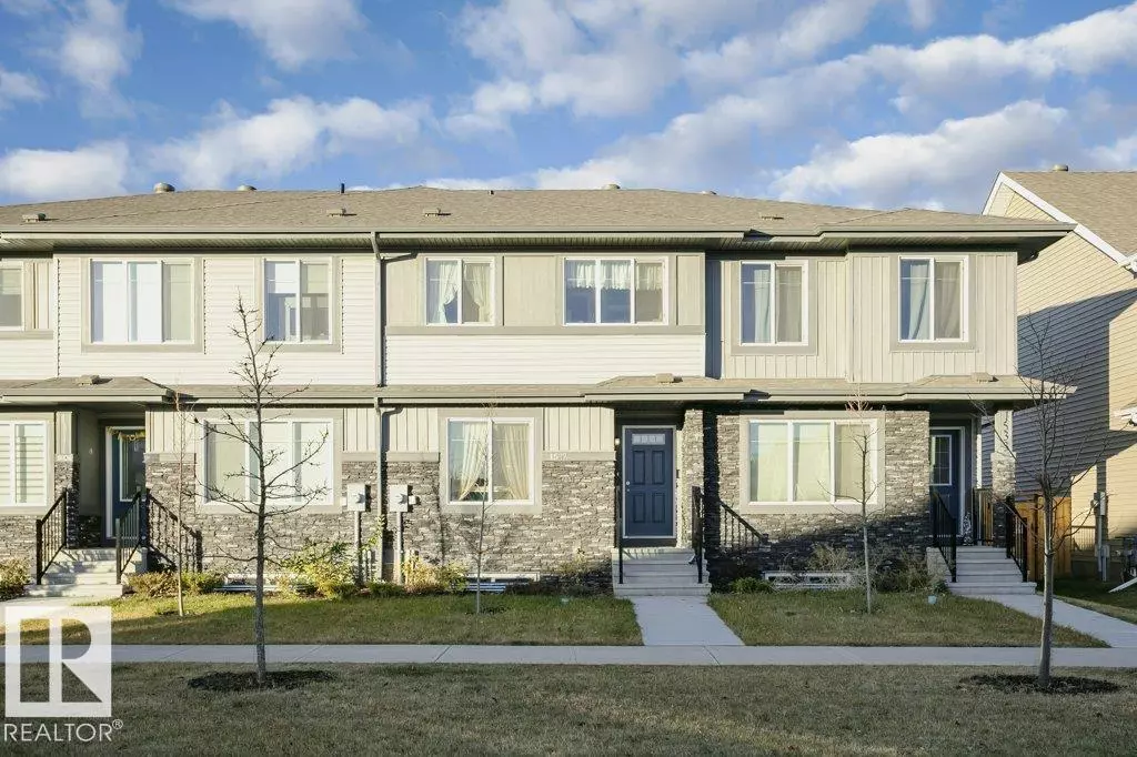 Sherwood Park, AB T8H1Z8,1537 SANDSTONE BV