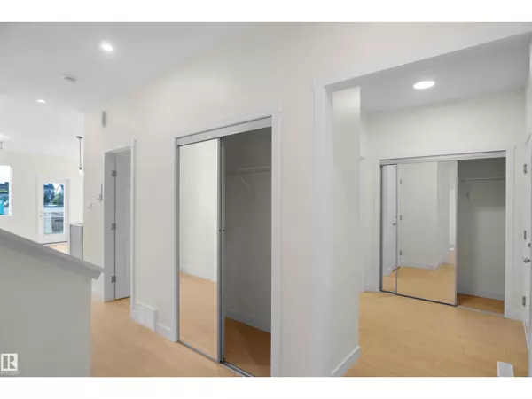 Edmonton, AB T5S0X1,13140 214 NW