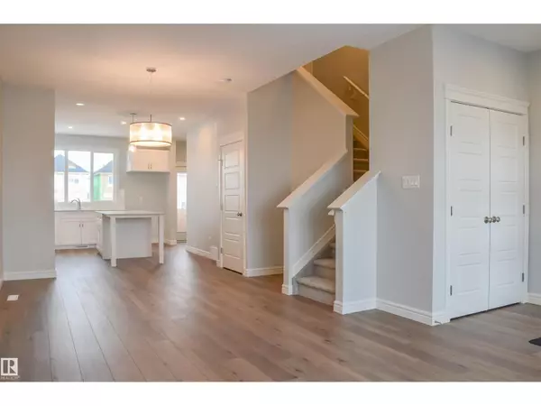 Edmonton, AB T5S0R8,21386 128A AV NW