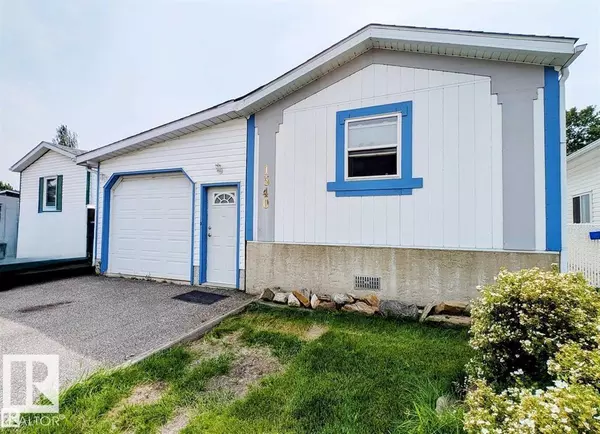 1540 Jubilee WD, Sherwood Park, AB T8H1V2