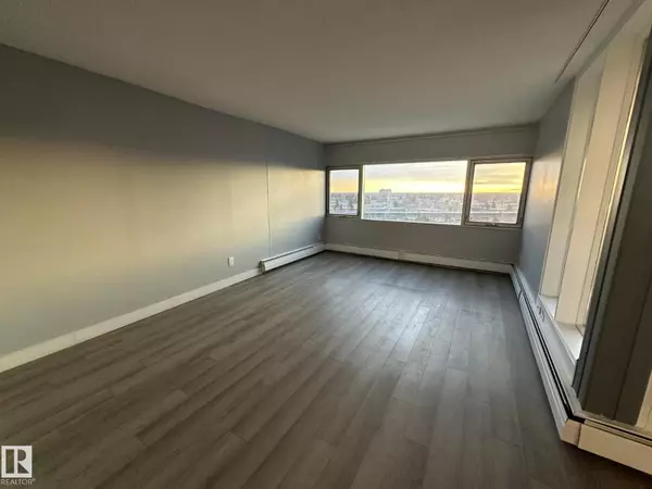 Edmonton, AB T5R2R6,#75 8735 165 ST NW