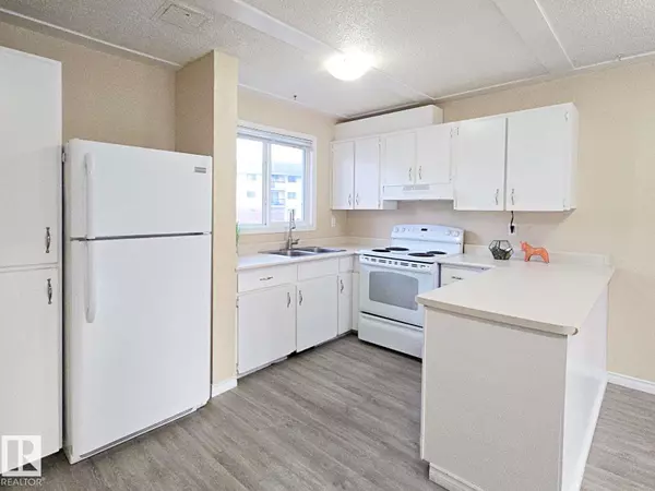 Edmonton, AB T5A3R1,14458 56 ST NW