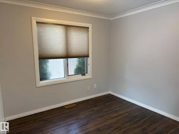 Cold Lake, AB T9M1W3,1813 2 AV