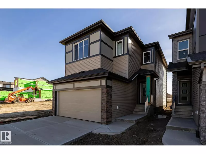 2631 5 AV SW, Edmonton, AB T6X3J1