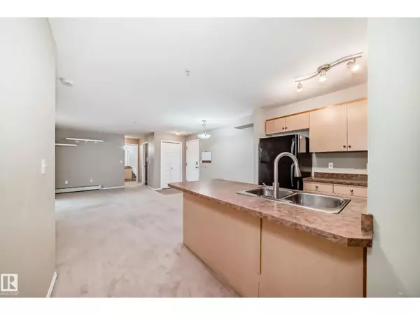 Stony Plain, AB T7Z0A8,#310 4309 33 ST