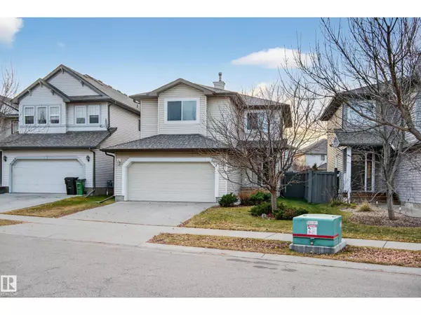 Edmonton, AB T6M0C3,4712 204 Street NW