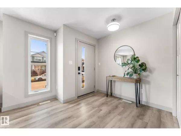 Spruce Grove, AB T7X2L6,14 HEMINGWAY CR