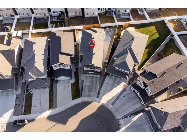 Edmonton, AB T5Z0T1,17713 73A ST NW