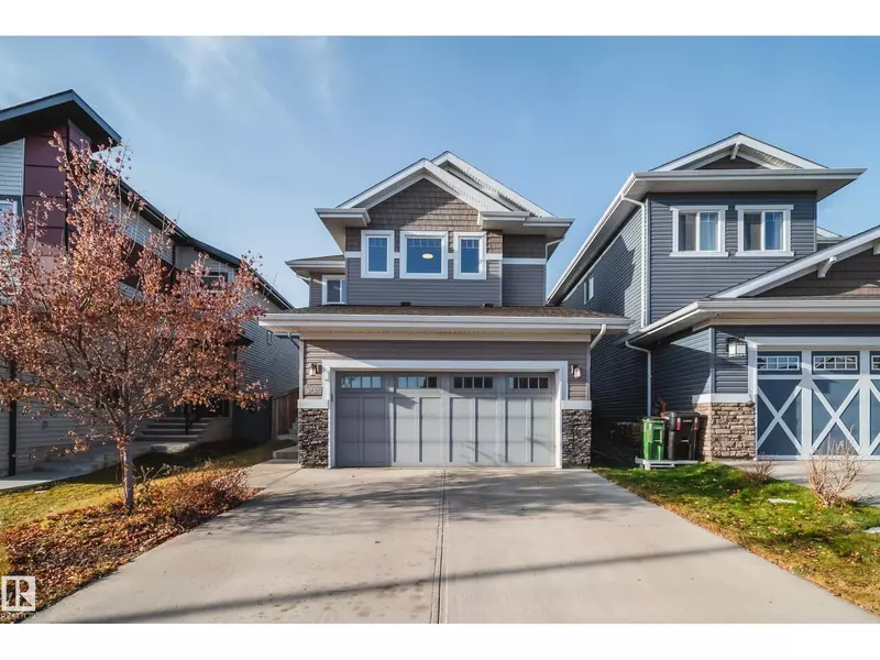 5737 GREENOUGH LANDING LD NW, Edmonton, AB T5T7J7