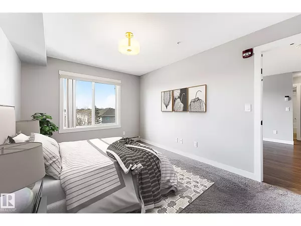 Edmonton, AB T5T0W6,#303 2229 44 AV NW