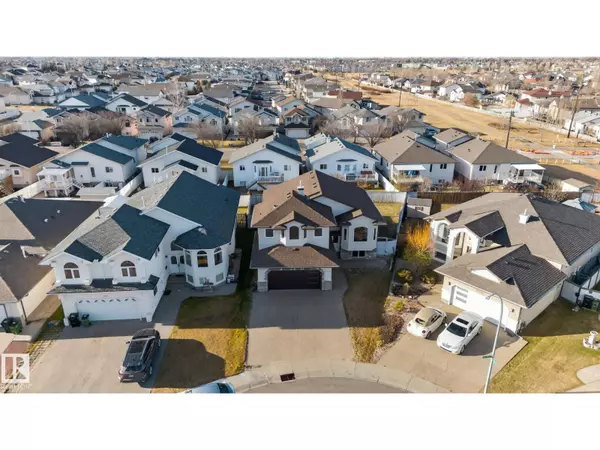 Edmonton, AB T5Z3R8,16136 76 ST NW