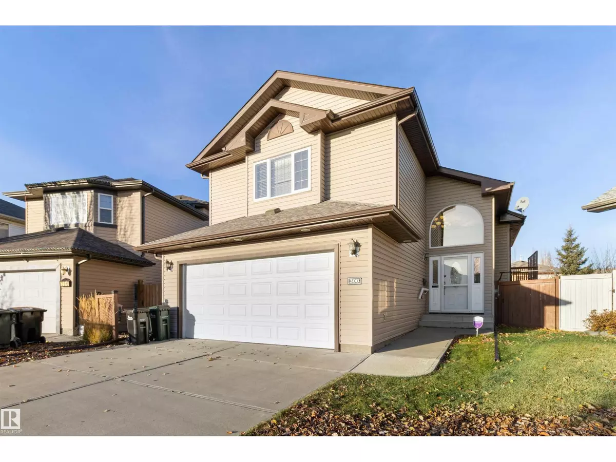 Sherwood Park, AB T8A3H6,300 FOXTAIL WY