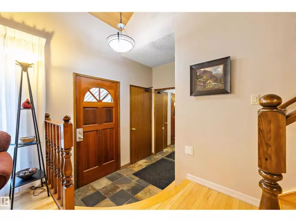 St. Albert, AB T8N4P1,2 LEBLANC PL