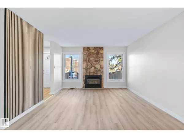 Edmonton, AB T5T2P1,6510 184 ST NW