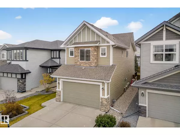 Edmonton, AB T5Y3N8,6121 175A AV NW