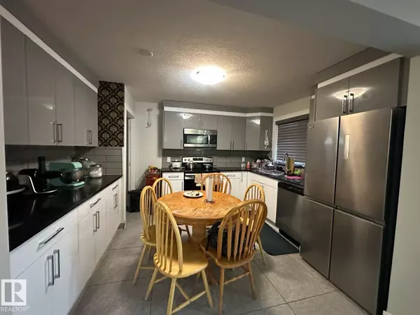 Edmonton, AB T6C1B7,9130 83 AV NW