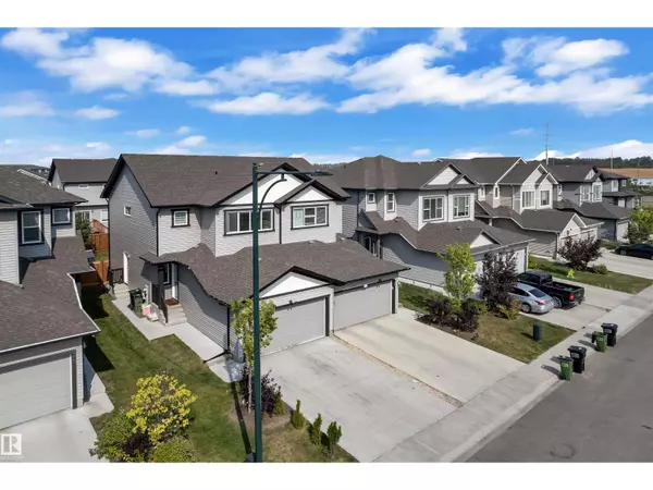 Edmonton, AB T6T1J2,252 39 AV NW