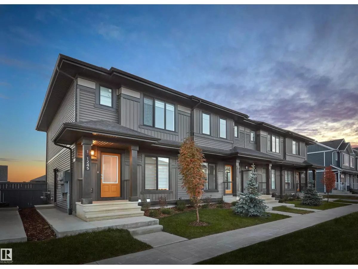 Edmonton, AB T6W4K3,1275 KESWICK DR SW