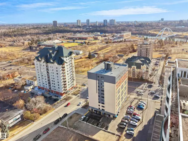 Edmonton, AB T5K1A4,#307 9710 105 Street ST NW