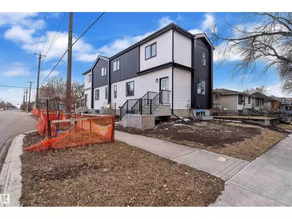 Edmonton, AB T5G1T5,9531/ 9533 115 ave NW