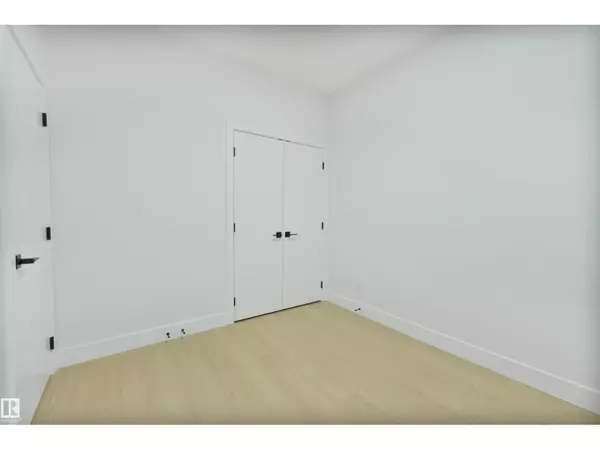 Leduc, AB T9E1L9,603 Ashgrove CI