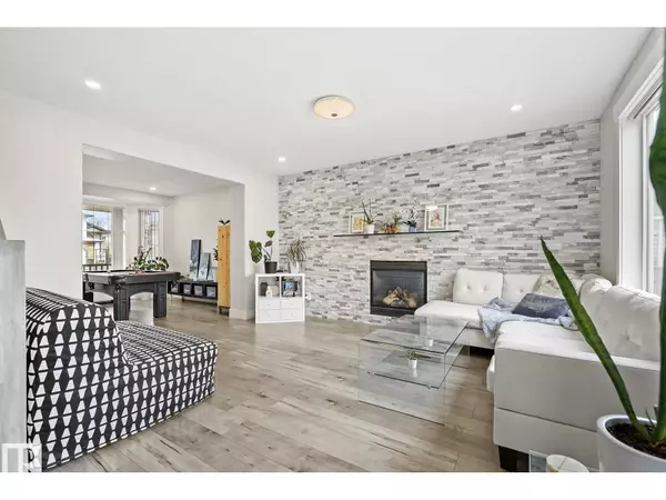 4748 154 AV NW, Edmonton, AB T5Y0C2