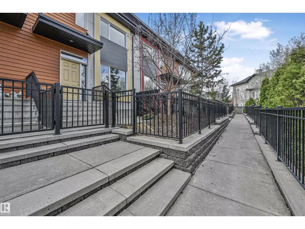 Edmonton, AB T6R0G9,7506 MAY CM NW