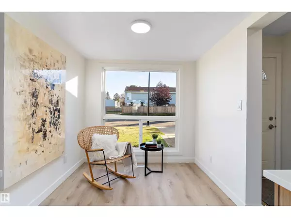 St. Albert, AB T8N2J3,181 GRANDIN VG