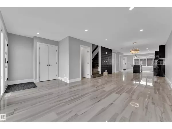 Edmonton, AB T6C4B9,9327 Connors RD NW