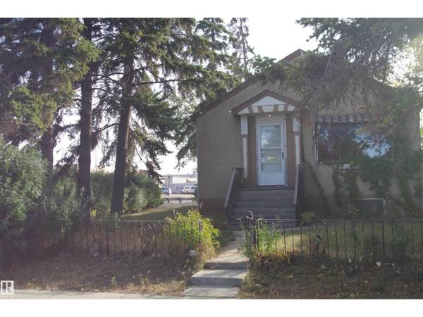 12059 69 ST NW NW, Edmonton, AB T5B1S7