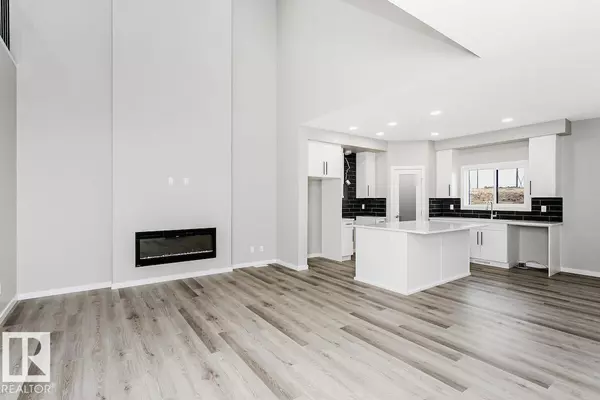 Edmonton, AB T6M3G8,2363 EGRET WY NW