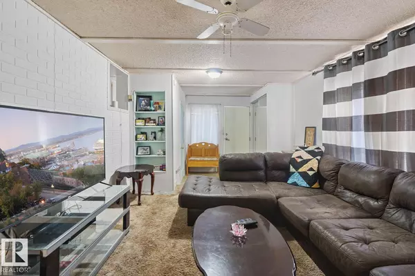 Cold Lake, AB T9M1R9,5321 57 ST