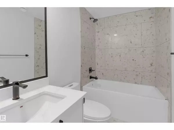 Edmonton, AB T6W4L7,6125 Crawford Dr SW, Edmonton SW SW