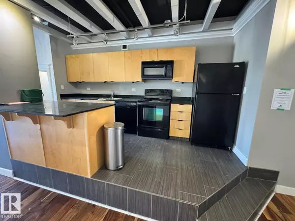 Edmonton, AB T5J3N1,#304 10179 105 ST NW