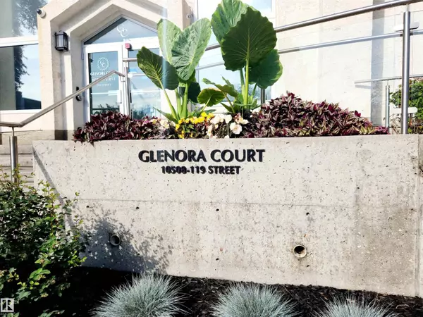 Edmonton, AB T5H4M1,#318 10508 119 ST NW