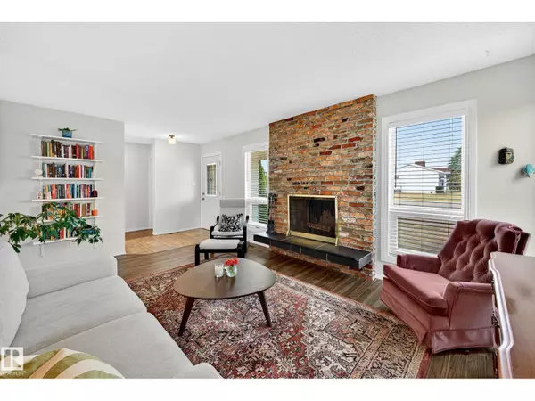 Edmonton, AB T5X3V5,16508 114 ST NW