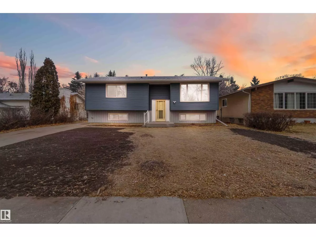 St. Albert, AB T8N2A8,14 GOODRIDGE DR