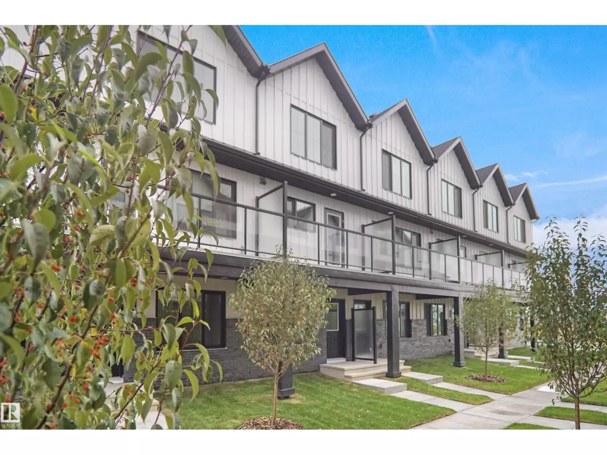 Edmonton, AB T5G2P9,#4 29 Airport RD NW