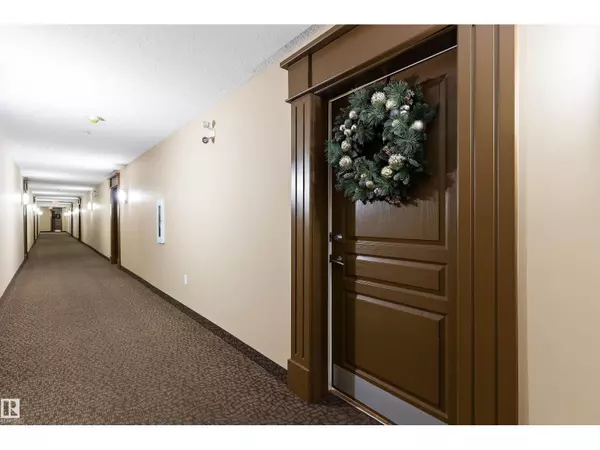 Sherwood Park, AB T8H0H4,#116 400 PALISADES WY