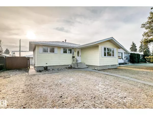 Edmonton, AB T5C2H7,7011 135A AV NW