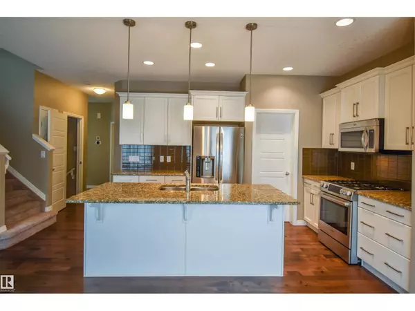 Spruce Grove, AB T7X0W2,19 Meadowgrove LN