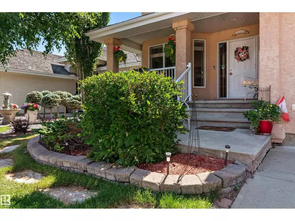 Edmonton, AB T6M2T4,617 DALHOUSIE CR NW