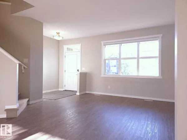 Edmonton, AB T6W3E5,2226 GLENRIDDING BV SW