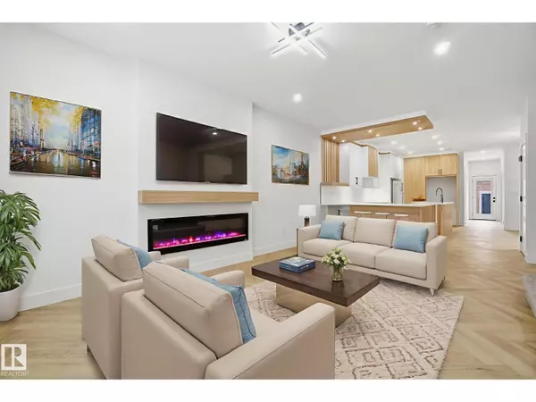 Edmonton, AB T6G0P1,10919 79 AV NW