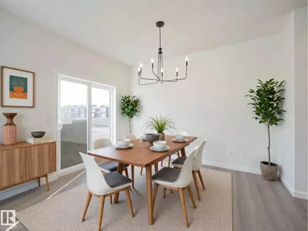 Edmonton, AB T6M3H1,2511 211 ST NW