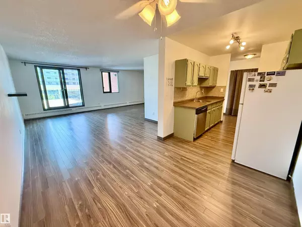 Edmonton, AB T5J3M5,#409 10145 109 st NW