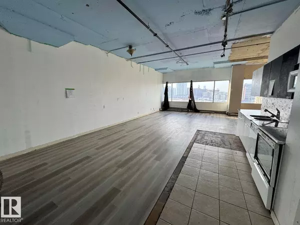 Edmonton, AB T5J3N1,#502 10179 105 ST NW