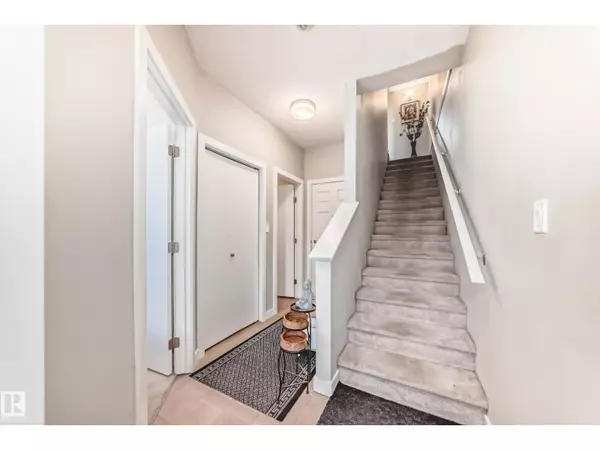 Edmonton, AB T5E6V4,#11 2560 PEGASUS BV NW