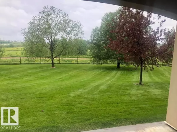 Sherwood Park, AB T8H2T9,#116 300 PALISADES WY